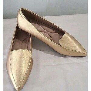 Amazon Brand Gold Faux Leather Metallic Pointed Toe Flat Foam Comfort Loafer 8.5